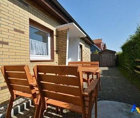 Lenster Weg 14a Whg 1 *